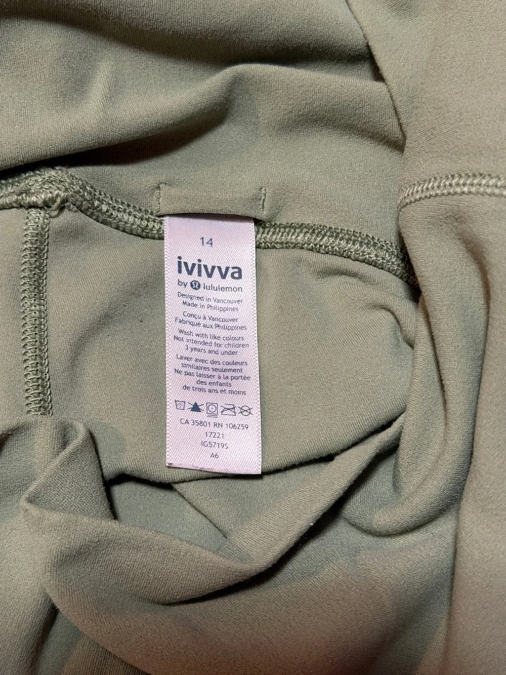 Ivivva High-Waist Green Leggings Size 14 (Girls)